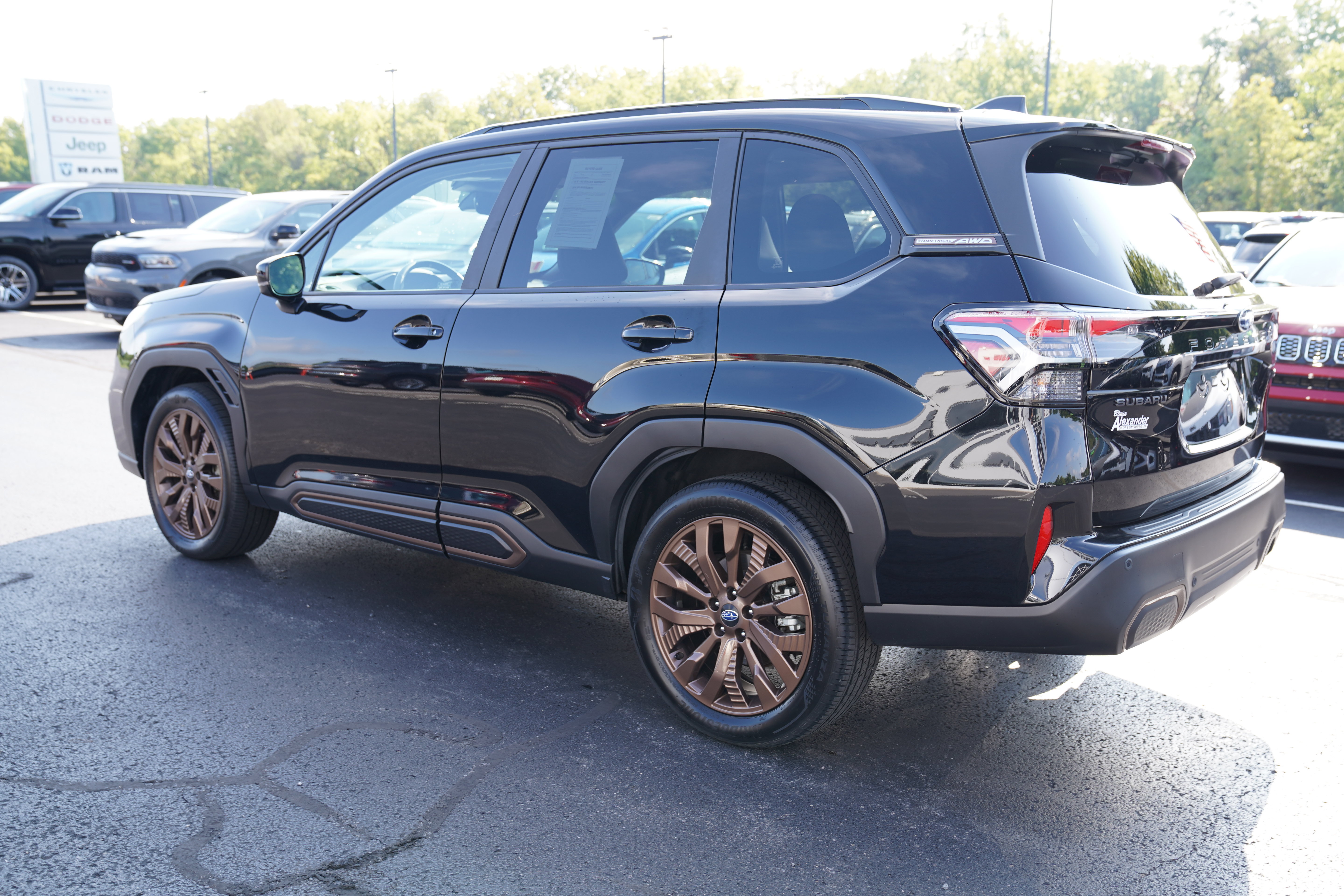 Used 2025 Subaru Forester Sport AWD/4WD image 8