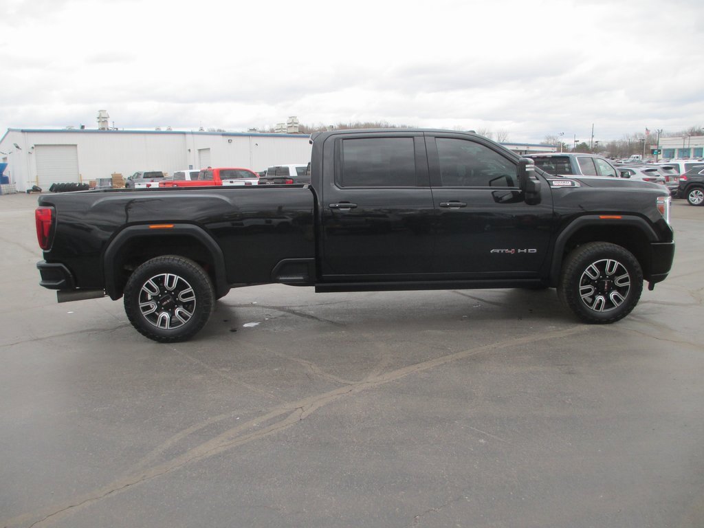 Used 2021 GMC Sierra 2500 AT4 w/ AT4 Premium Plus Package image 3