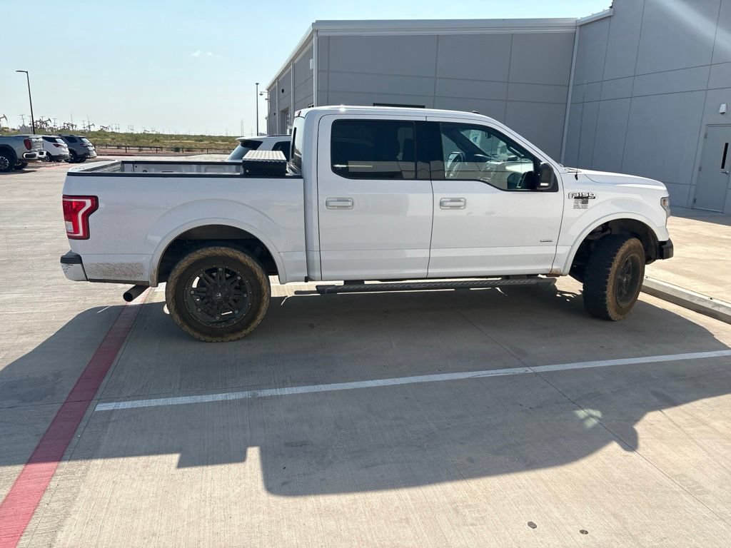 Used 2016 Ford F150 XLT w/ Equipment Group 302A Luxury AWD/4WD image 9