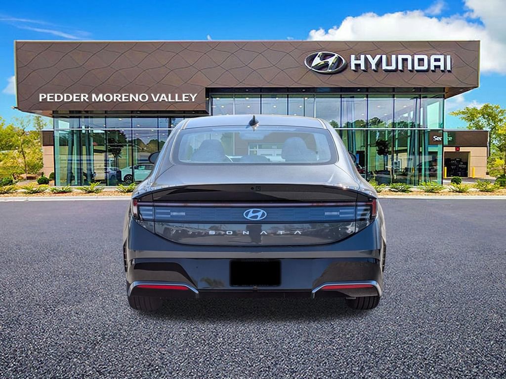 New 2026 Hyundai Sonata SEL FWD image 5