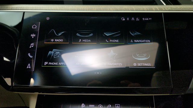 Used 2024 Audi Q8 e-tron Premium Plus w/ Premium Plus Package AWD/4WD image 65