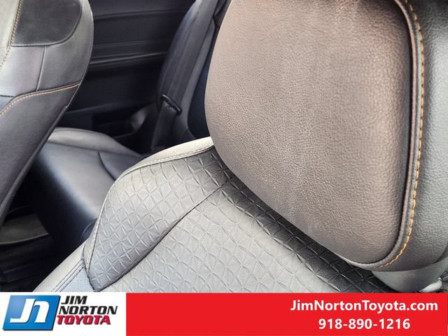 Used 2025 Toyota Sienna XLE Woodland Edition AWD/4WD image 16