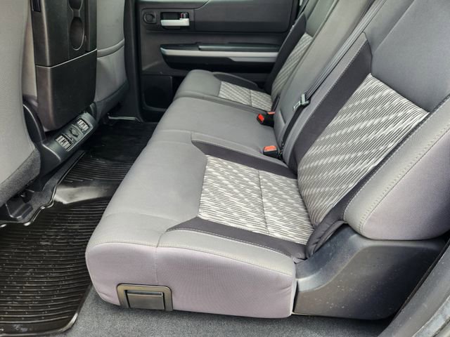 Certified 2019 Toyota Tundra SR5 AWD/4WD image 31