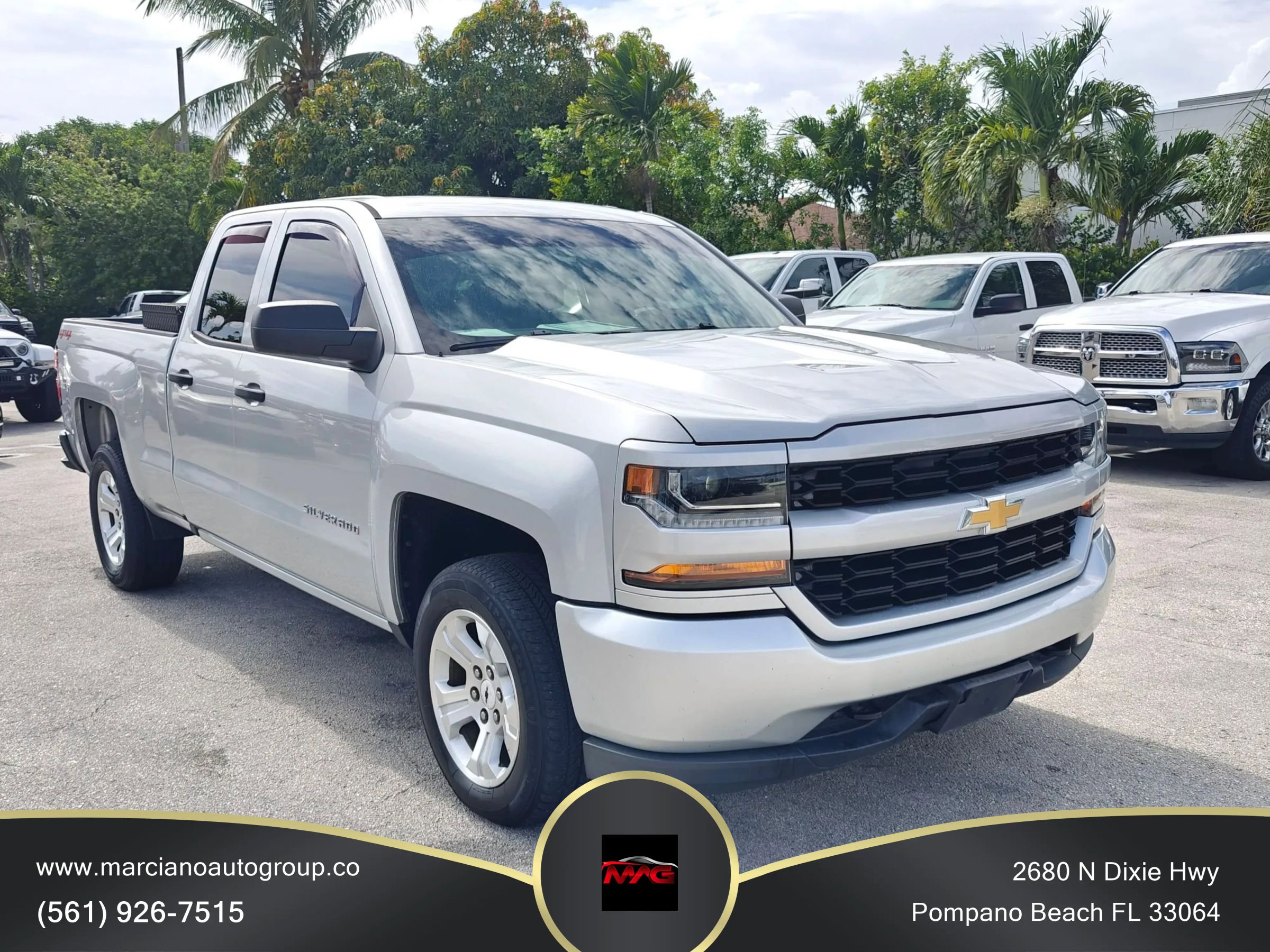 Used 2017 Chevrolet Silverado 1500 Custom w/ Custom Convenience Package AWD/4WD image 1