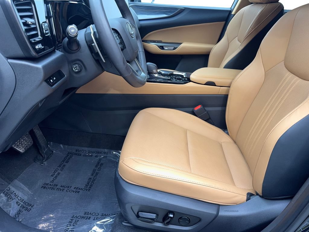 Used 2025 Lexus NX 350 AWD w/ Accessory Package (A2) image 26