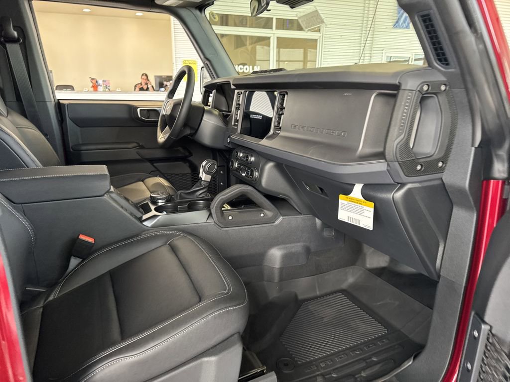 New 2025 Ford Bronco Big Bend w/ Black Diamond Package image 12