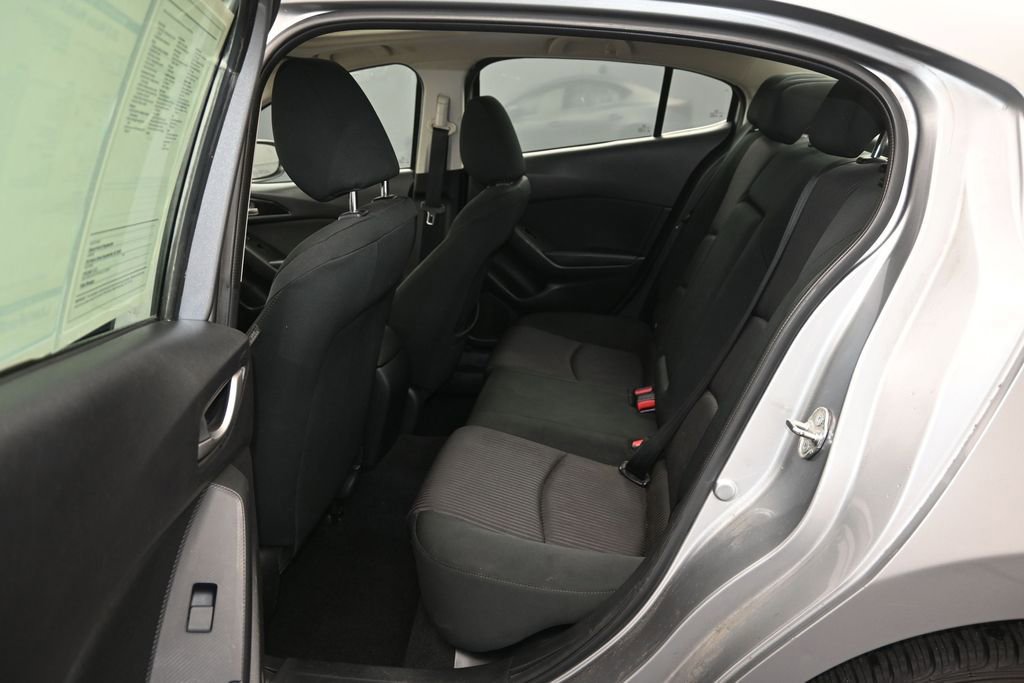 Used 2015 MAZDA MAZDA3 i Touring w/ Technology Package FWD image 15
