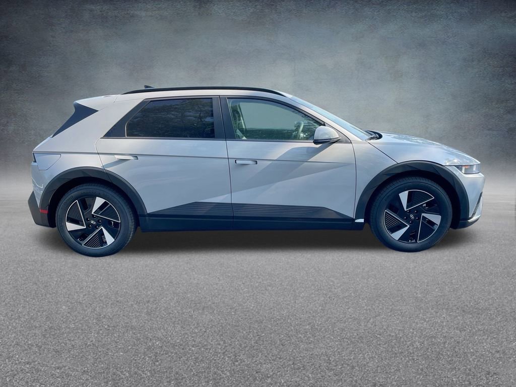 New 2025 Hyundai Ioniq 5 SEL image 32