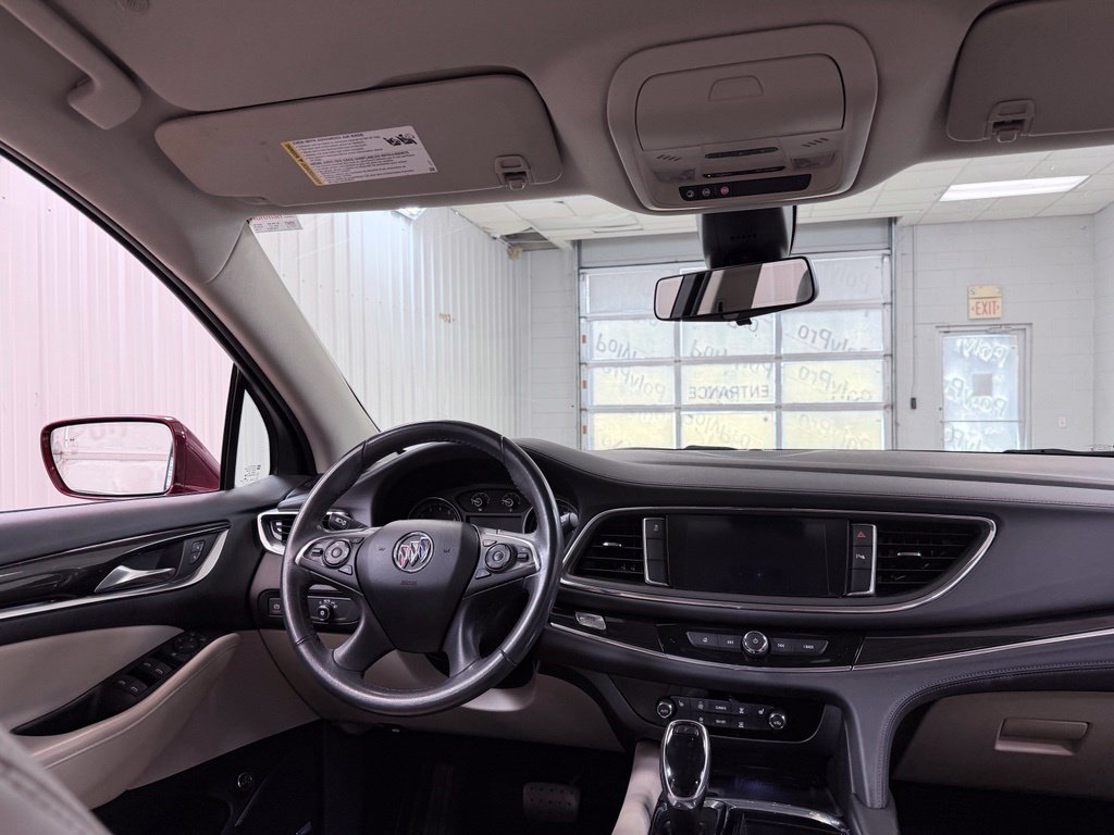 Used 2020 Buick Enclave Essence w/ Sound and Sites Package FWD image 31