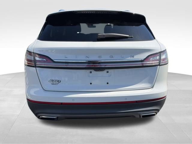 Certified 2022 Lincoln Nautilus FWD image 5