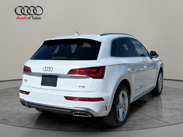 Used 2023 Audi Q5 e Premium Plus w/ Premium Plus Package AWD/4WD image 7
