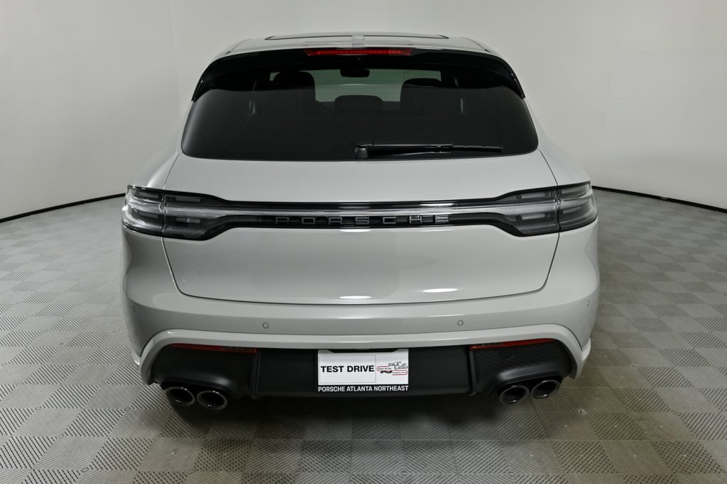 New 2026 Porsche Macan image 29