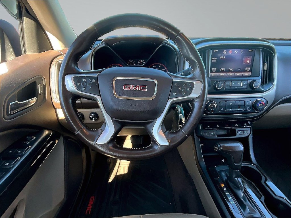 Used 2015 GMC Canyon SLT w/ Driver Alert Package AWD/4WD image 11