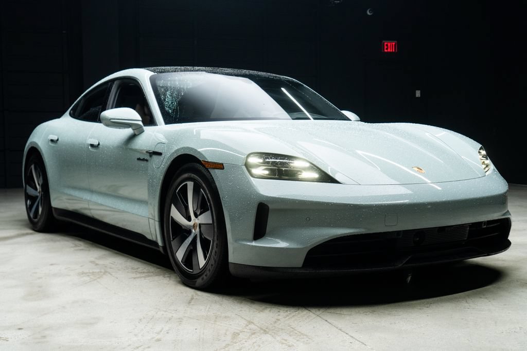 Used 2025 Porsche Taycan RWD image 6