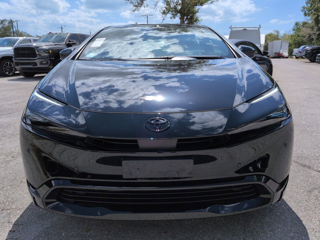 Used 2026 Toyota Prius image 3