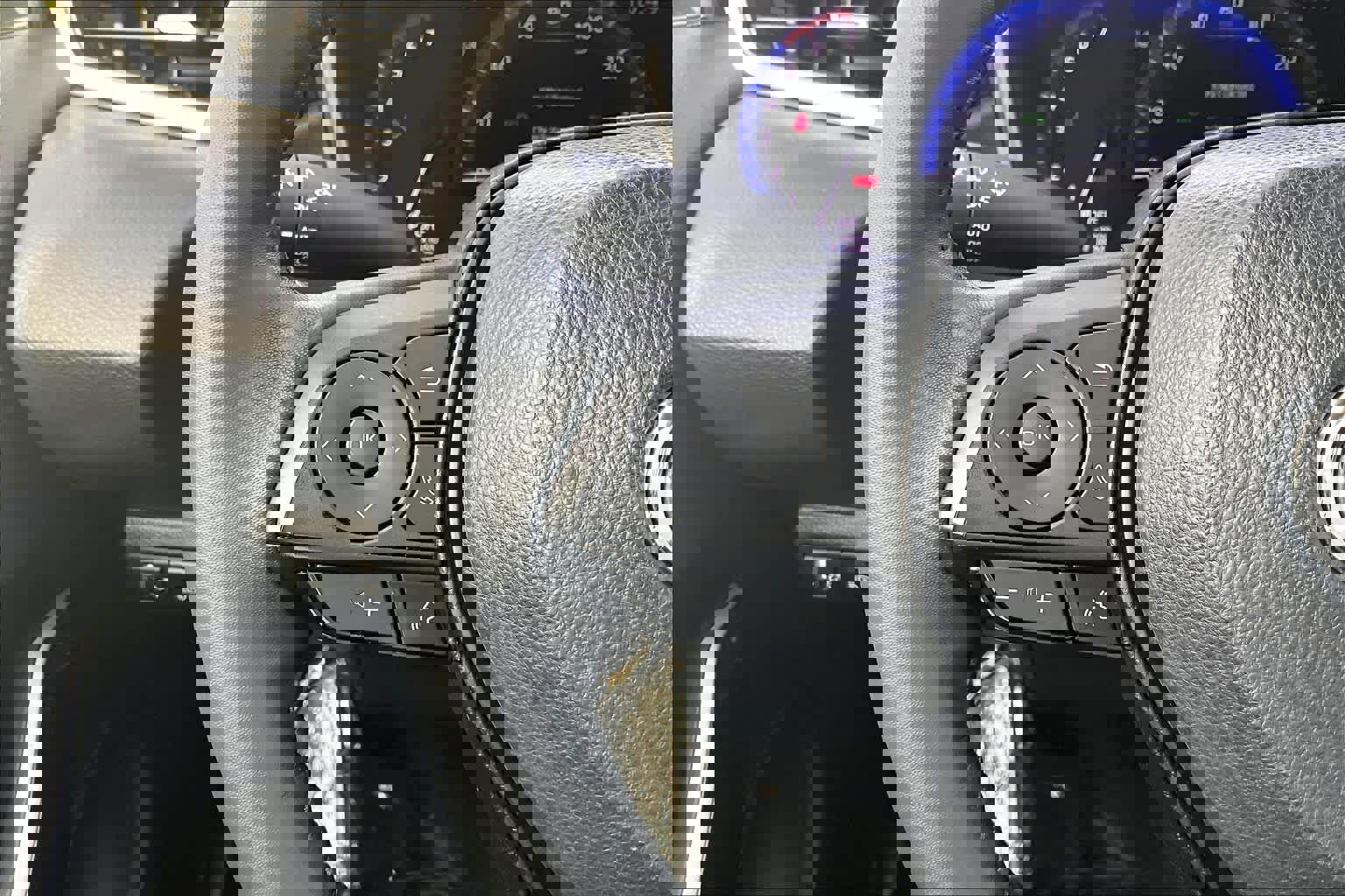 Used 2022 Toyota Corolla LE image 22