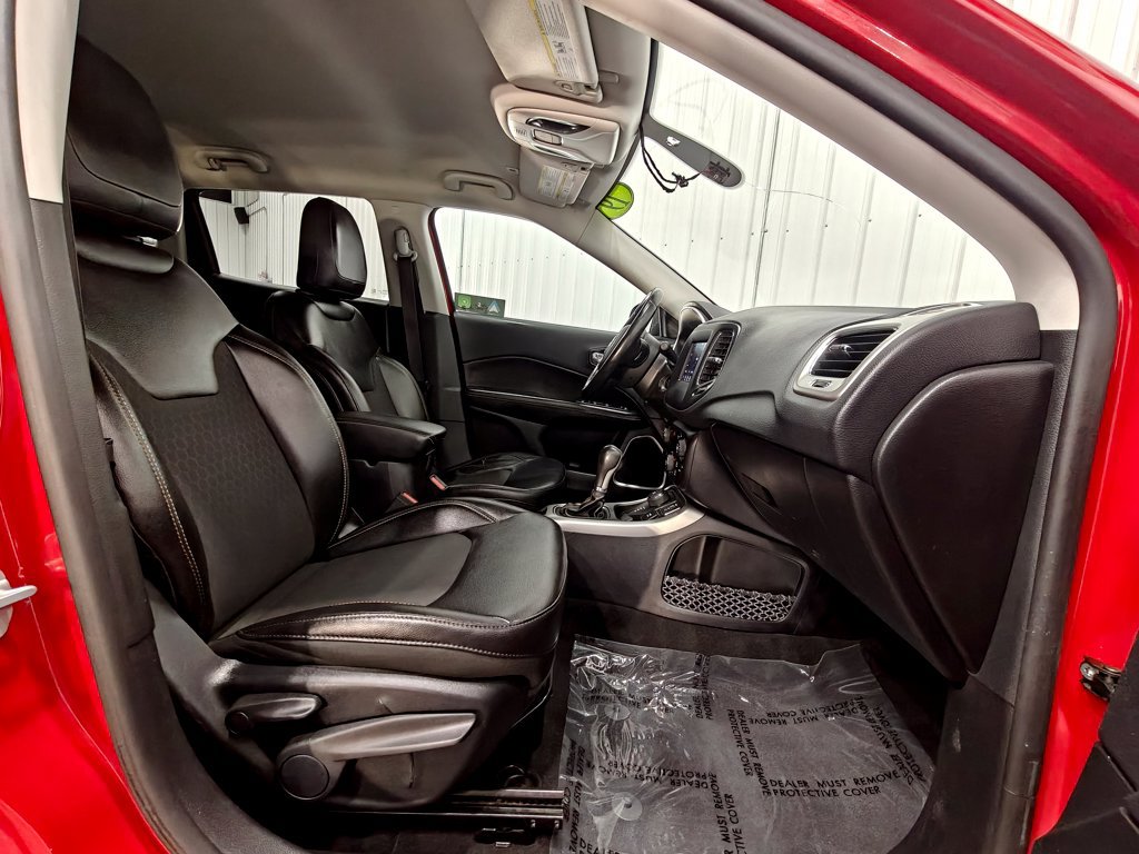 Used 2019 Jeep Compass Latitude AWD/4WD image 20