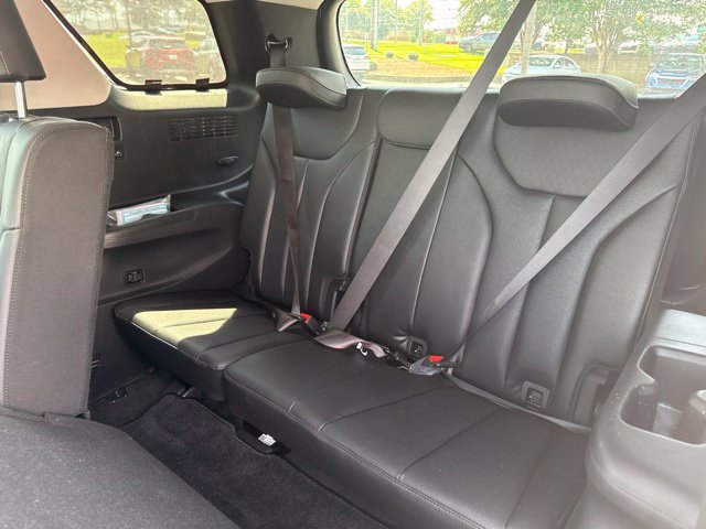 Used 2022 Hyundai Palisade SEL w/ 8P Bench Seat Package FWD image 39