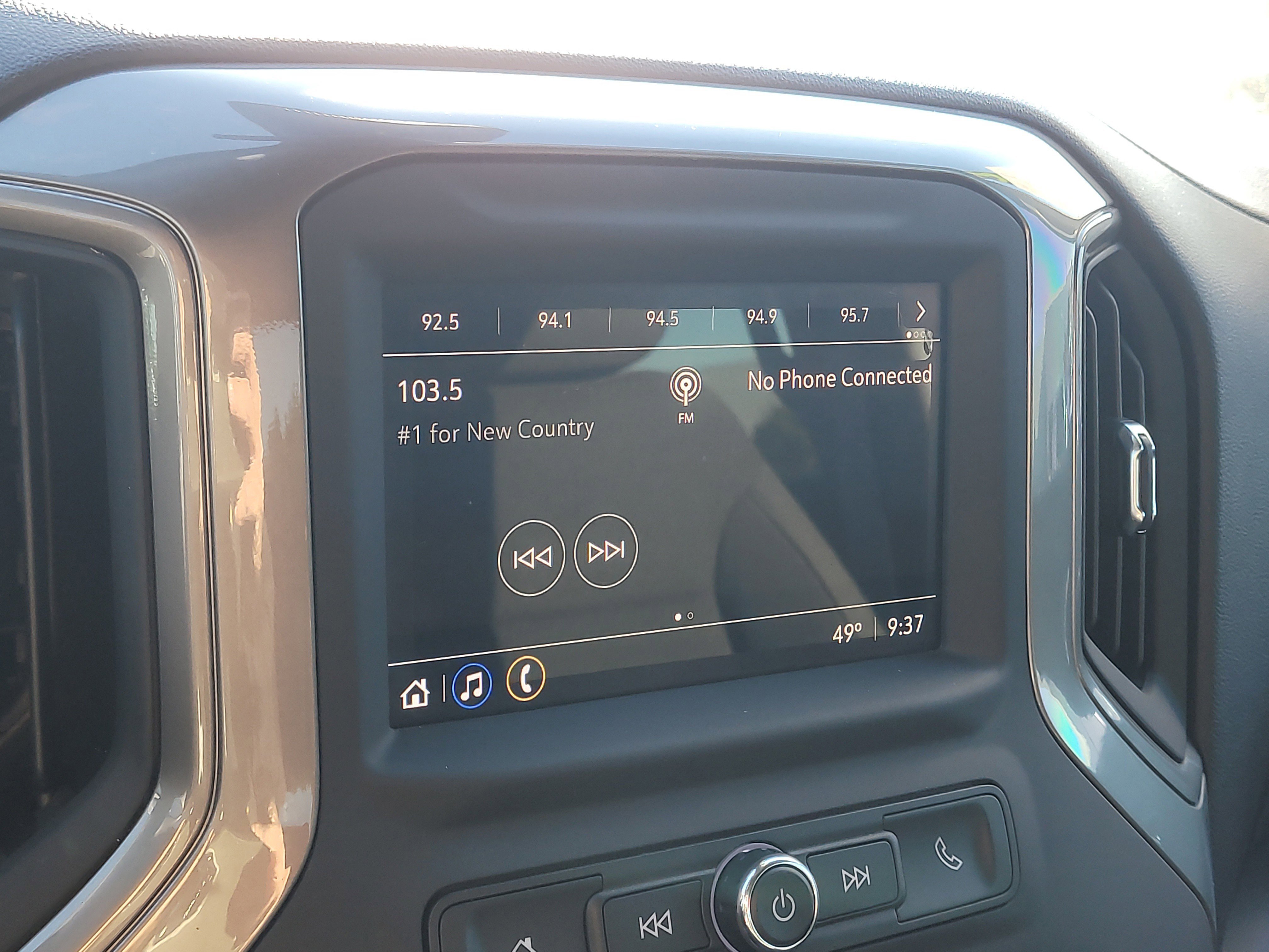 Used 2023 Chevrolet Silverado 1500 W/T image 21