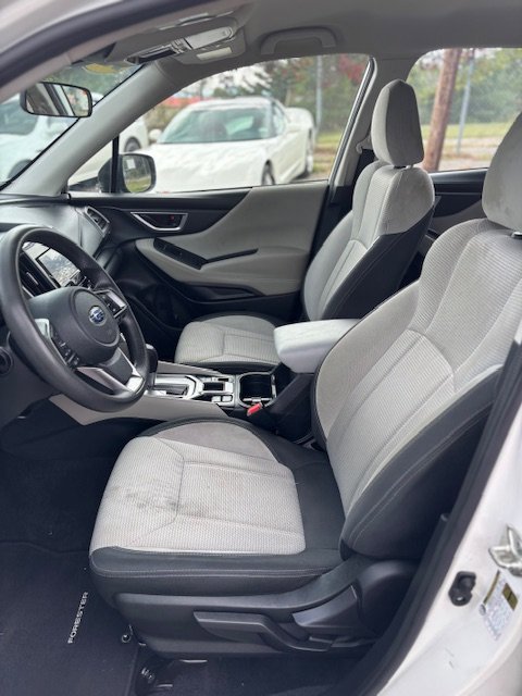 Used 2022 Subaru Forester 2.5i AWD/4WD image 12