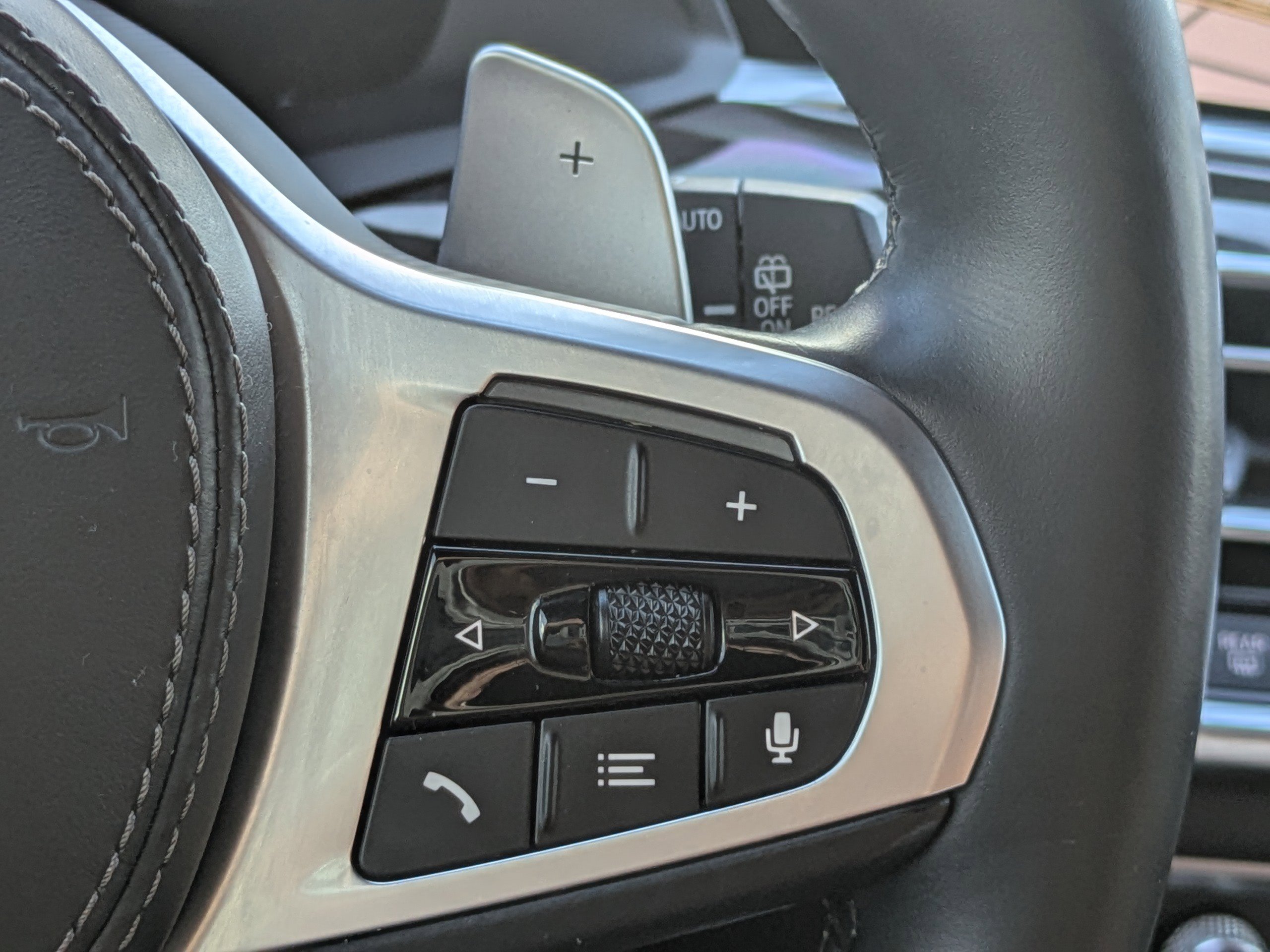 Used 2021 BMW X5 sDrive40i w/ M Sport Package image 36