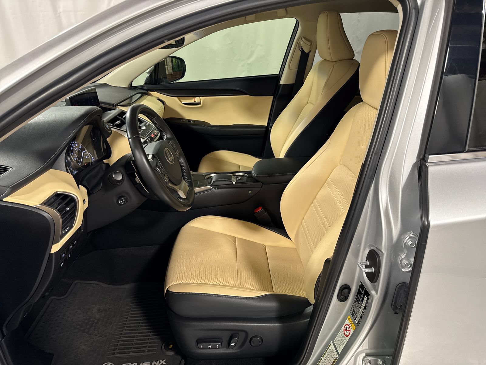 Used 2019 Lexus NX 300 AWD w/ Premium Package image 3