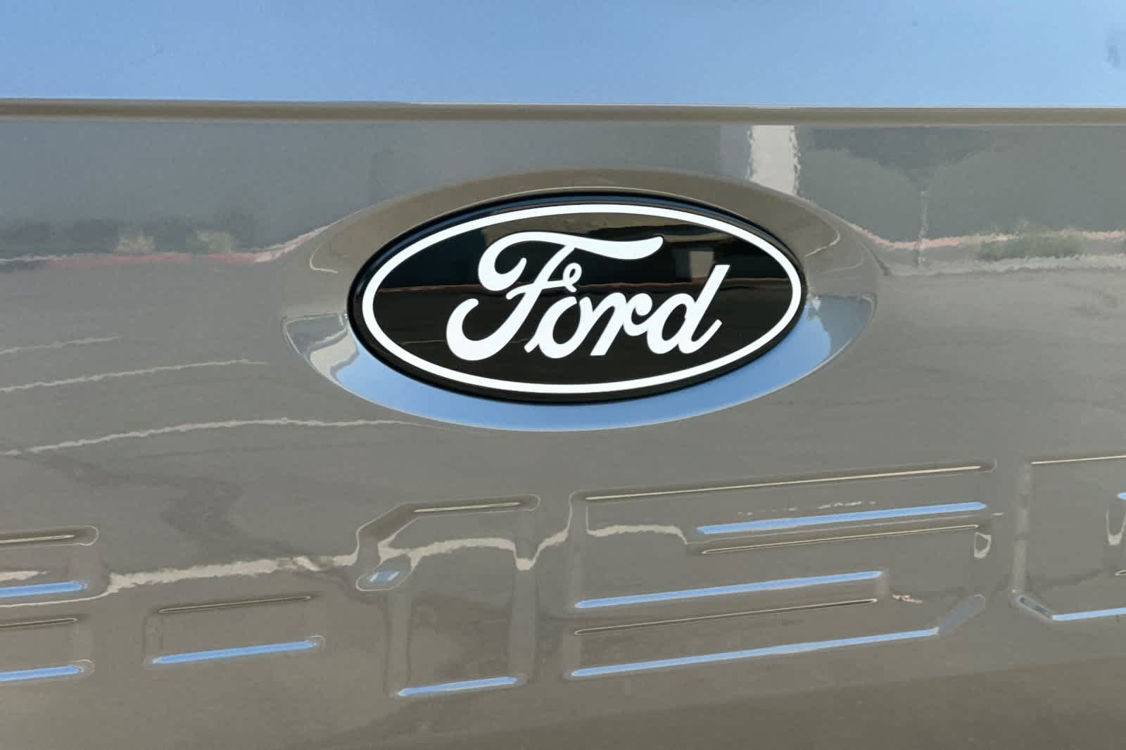 New 2026 Ford F150 XLT w/ Equipment Group 302A MID AWD/4WD image 28