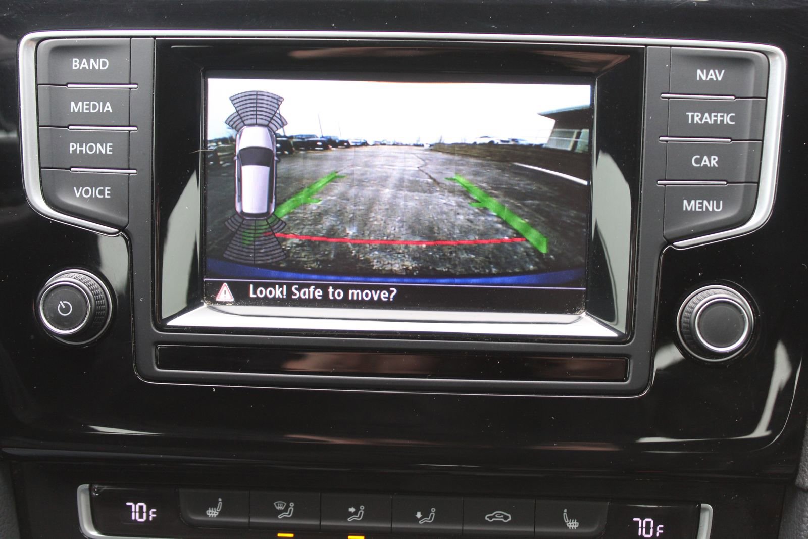 Used 2015 Volkswagen Golf R R image 45