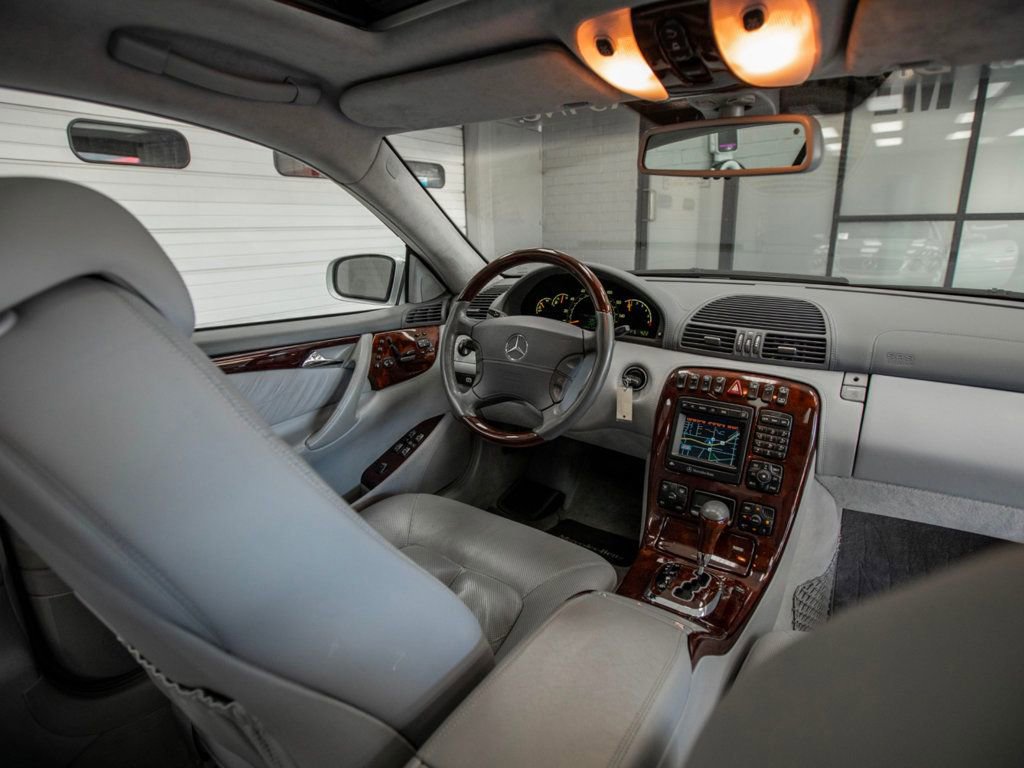 Used 2002 Mercedes-Benz CL 600 image 16