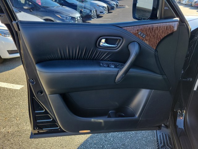 Used 2020 Nissan Armada SL w/ Premium Package image 17