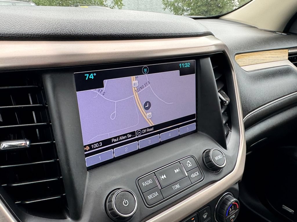Used 2017 GMC Acadia Denali w/ Technology Package AWD/4WD image 28