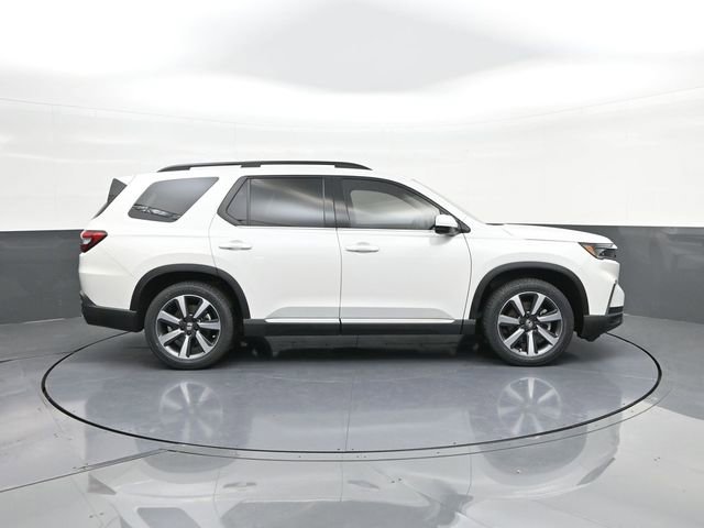 Certified 2024 Honda Pilot Touring image 26