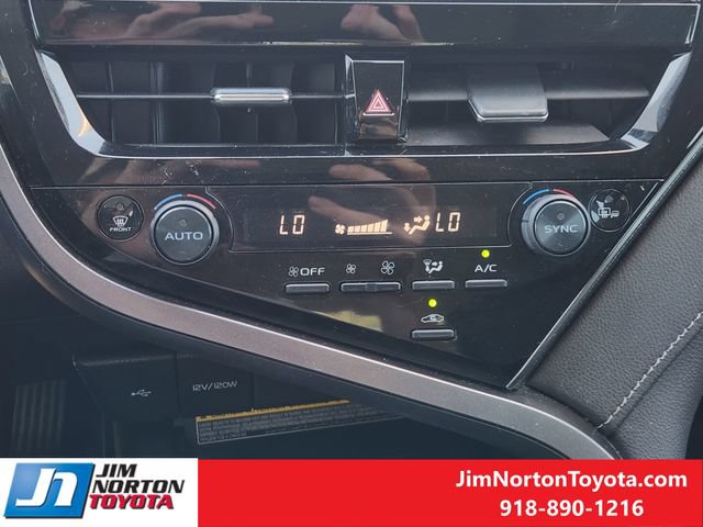 Used 2021 Toyota Camry XSE FWD image 20