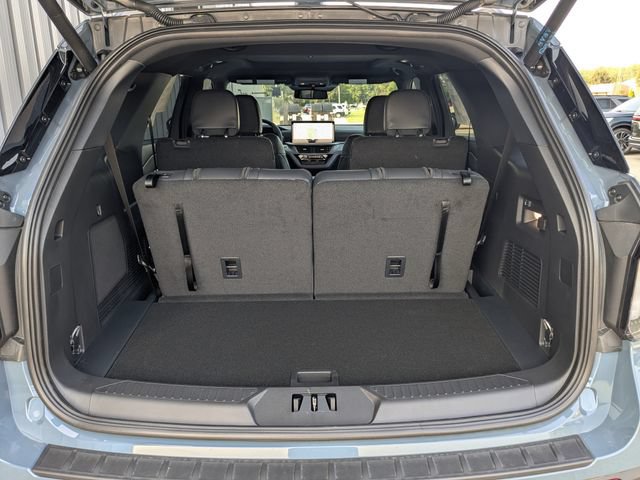 New 2026 Ford Explorer ST-Line w/ ST-Line Street Pack AWD/4WD image 32