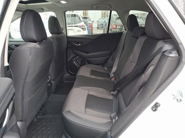 Certified 2025 Subaru Outback Premium image 13