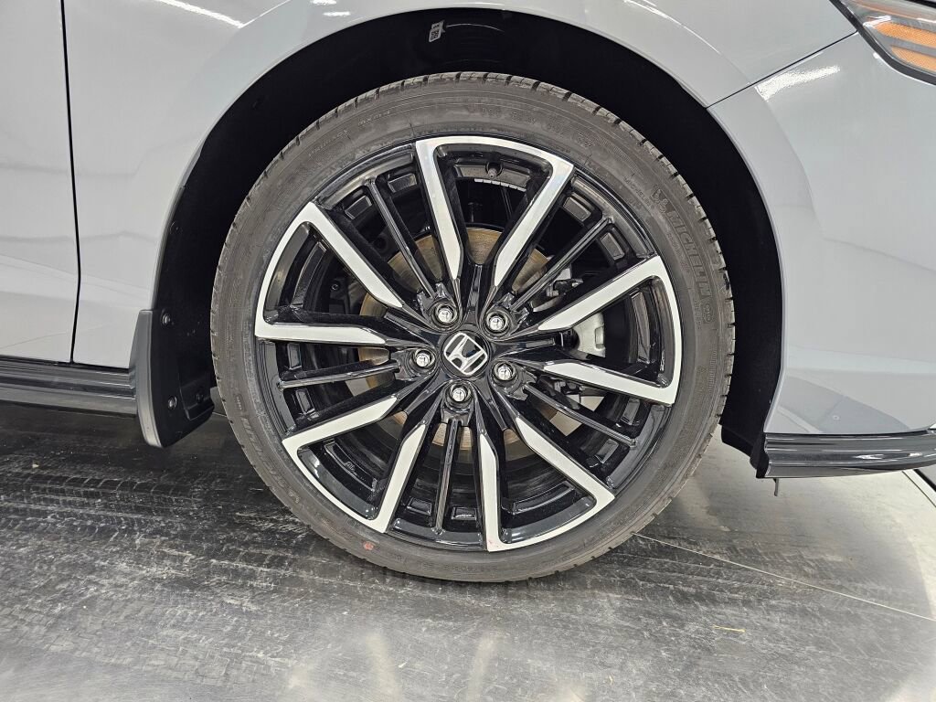 New 2025 Honda Accord Touring image 10