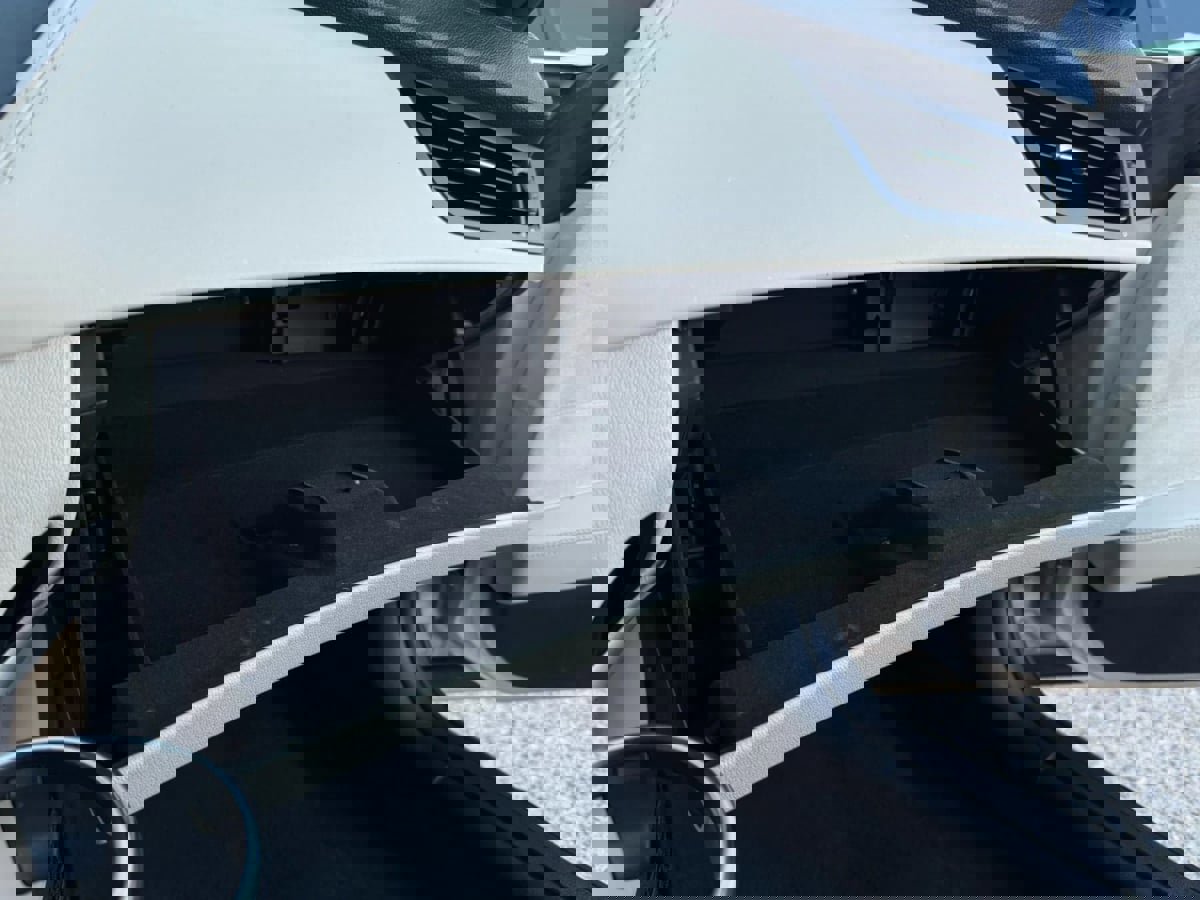 Used 2011 BMW Z4 sDrive35i image 59