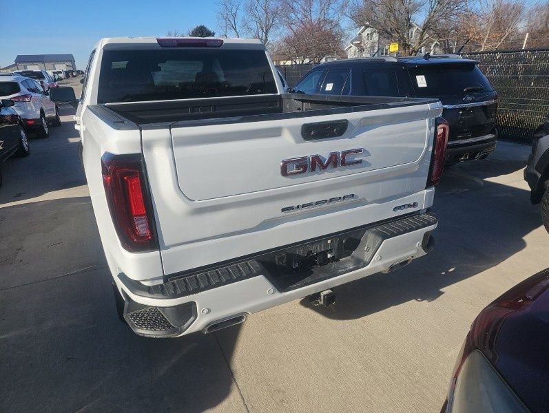 Used 2025 GMC Sierra 1500 AT4 image 10