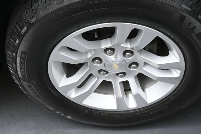Used 2019 Chevrolet Suburban LT AWD/4WD image 37