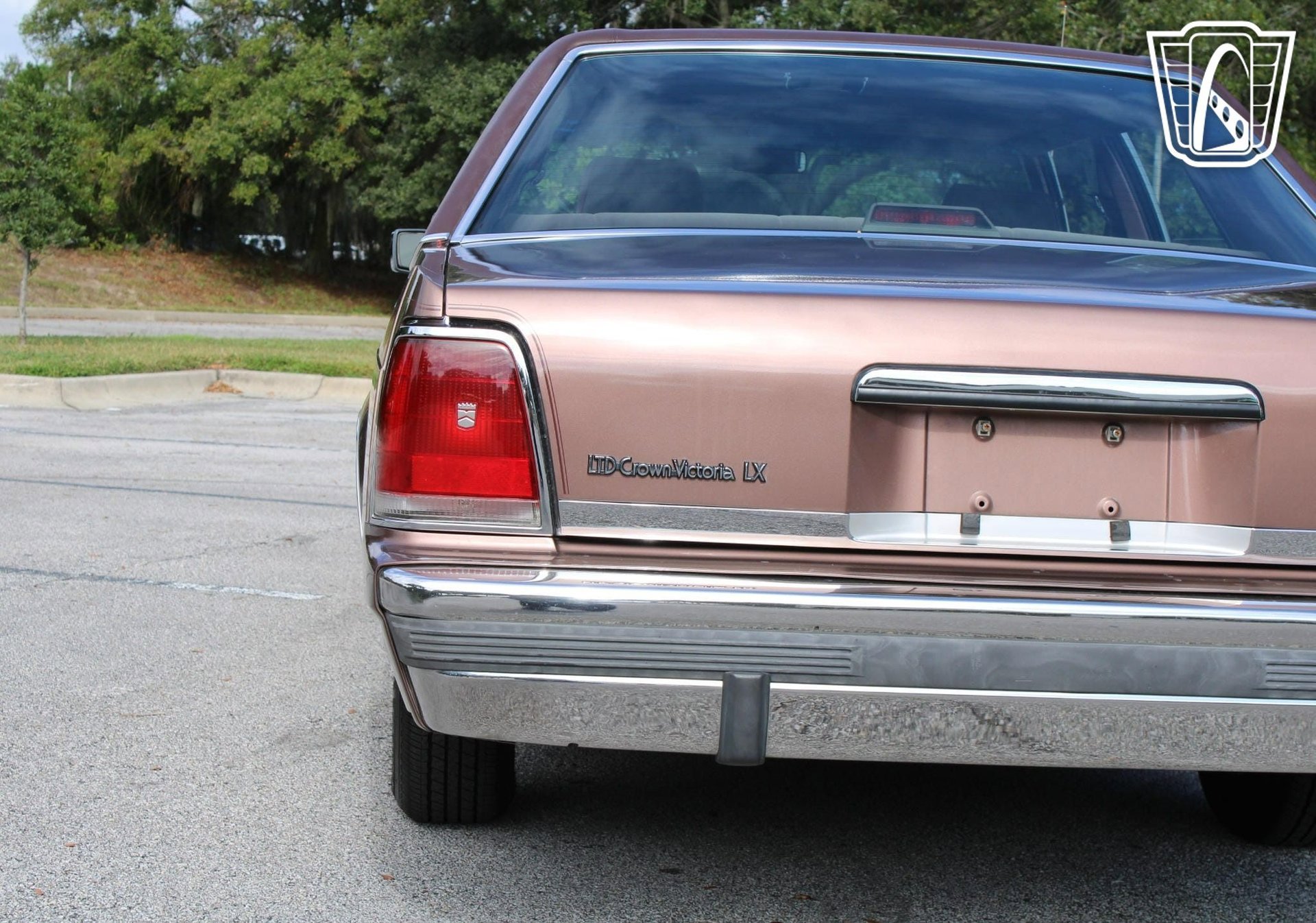 Used 1989 Ford LTD Crown Victoria image 36