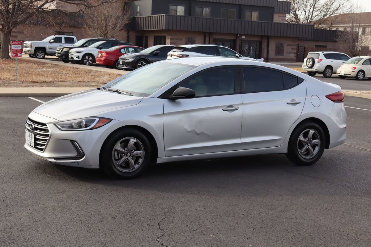Used 2017 Hyundai Elantra ECO w/ Cargo Package image 10