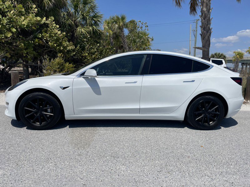 Used 2019 Tesla Model 3 Mid Range image 3