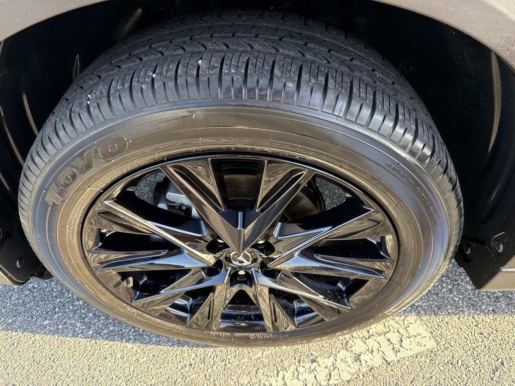 Certified 2022 MAZDA CX-5 Carbon Edition image 14