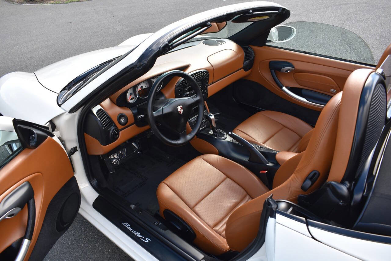 Used 2001 Porsche Boxster S RWD image 57