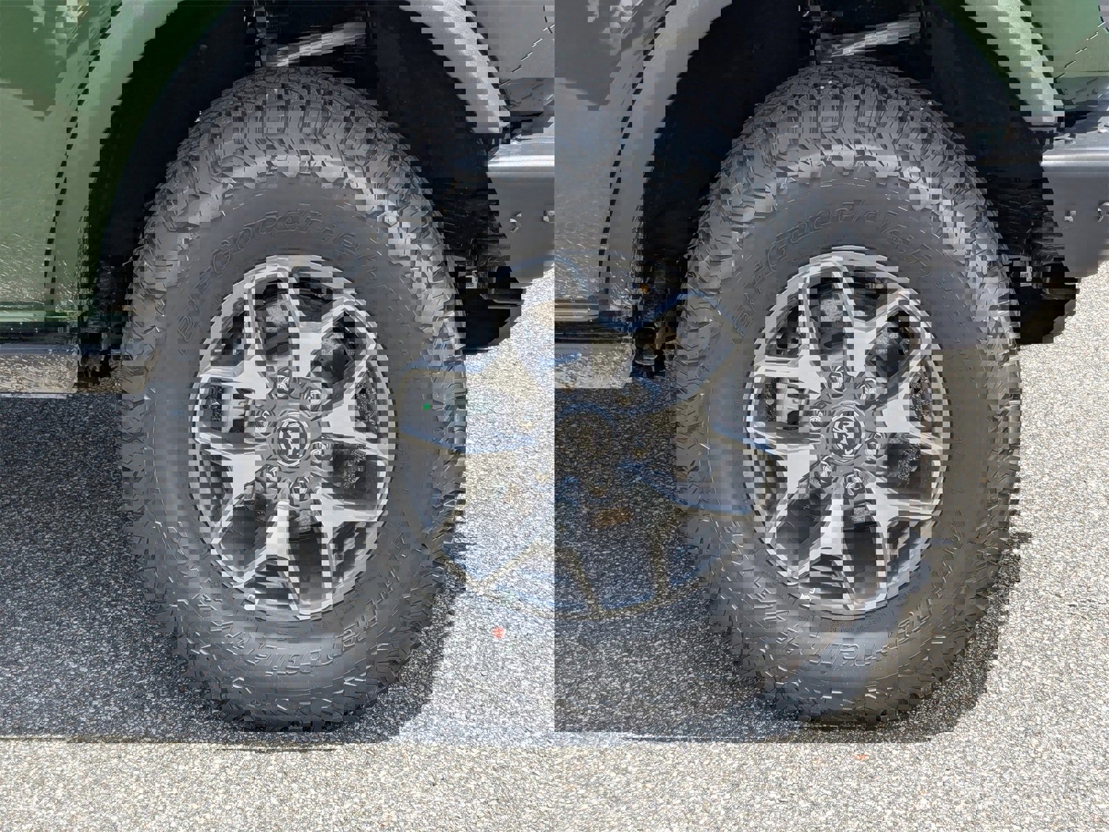 New 2025 Ford Bronco Badlands image 65