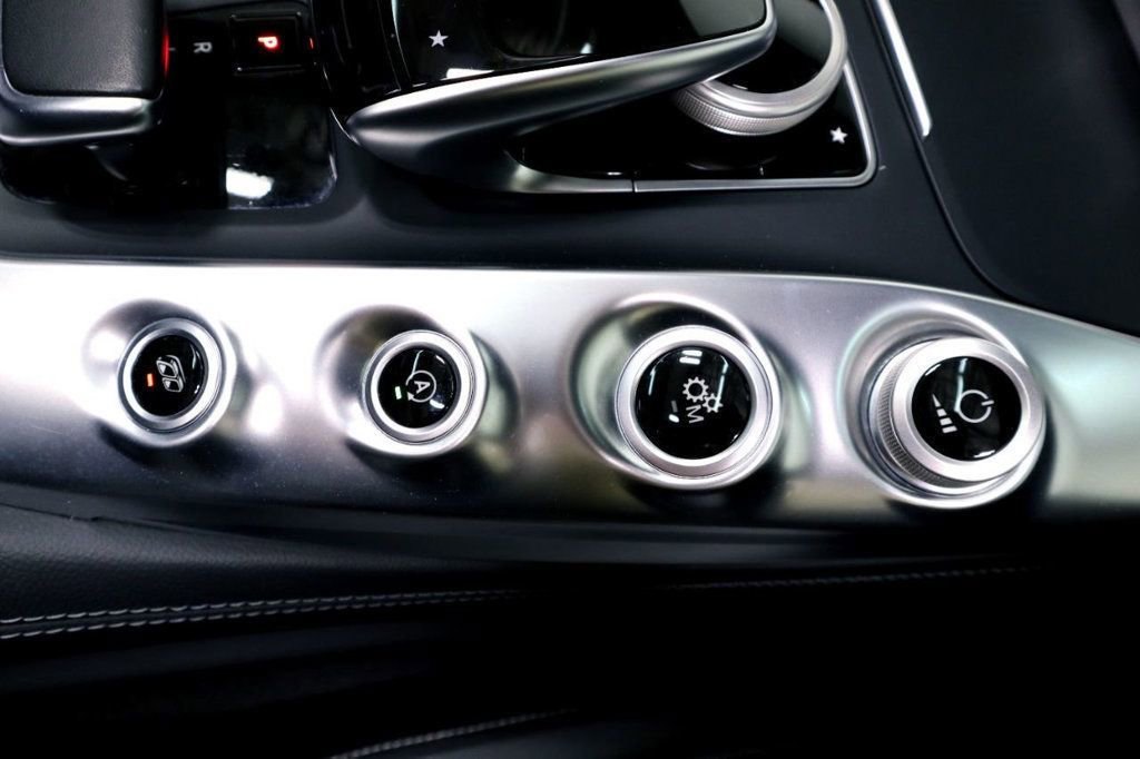 Used 2019 Mercedes-Benz AMG GT image 38