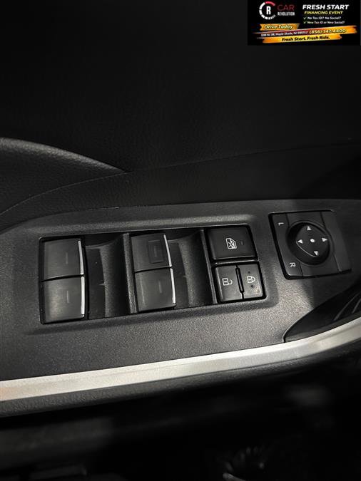 Used 2022 Toyota RAV4 XLE image 37