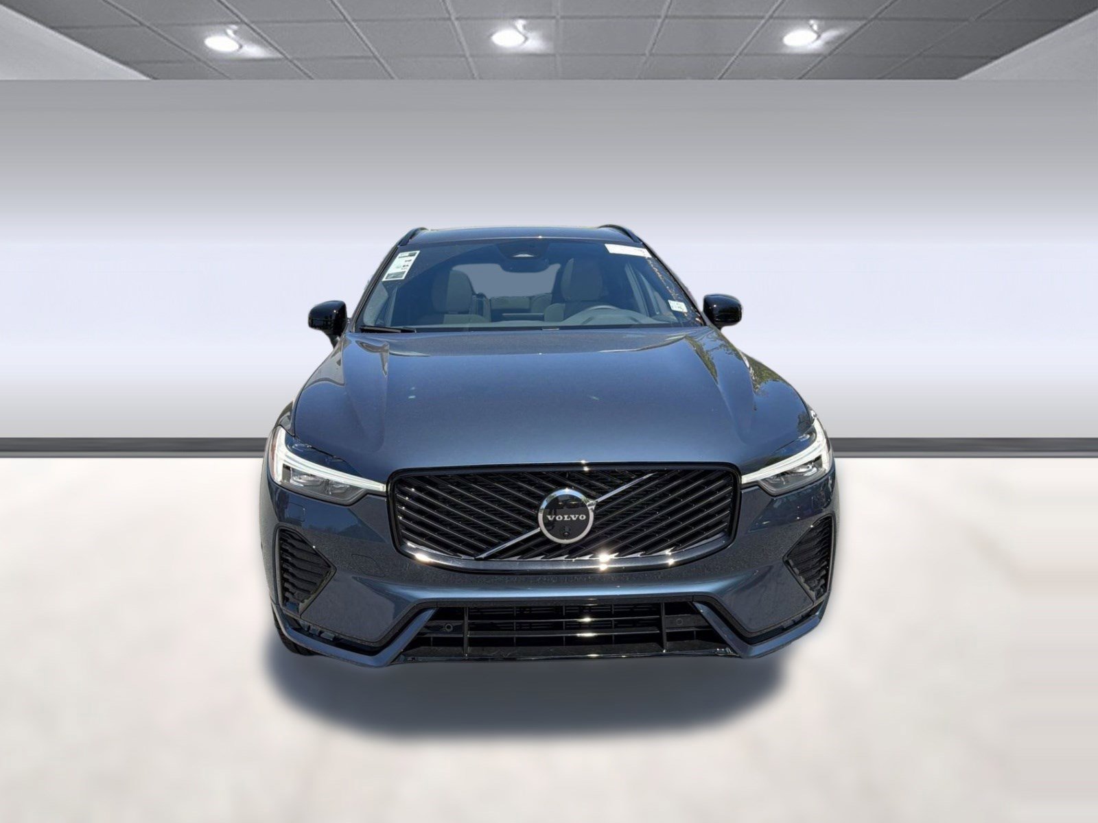 New 2026 Volvo XC60 B5 Plus w/ Climate Package AWD/4WD image 6