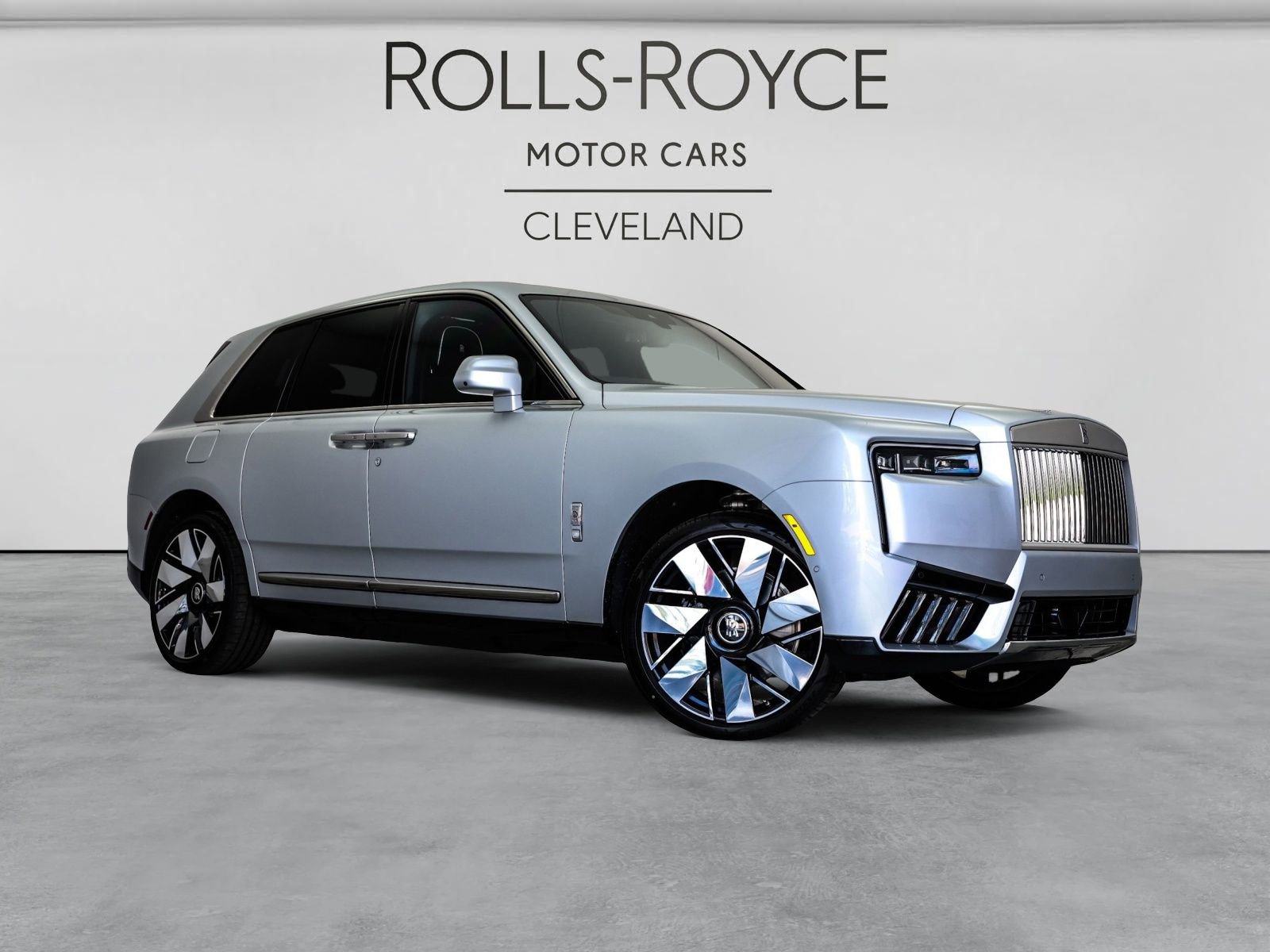 New 2026 Rolls-Royce Cullinan