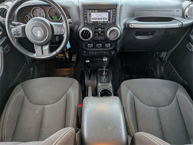 Used 2018 Jeep Wrangler Unlimited Sahara w/ Connectivity Group image 24